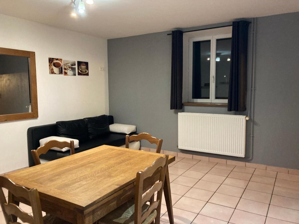 Gite La Janiat Montigny-sur-l'Ain Exterior foto